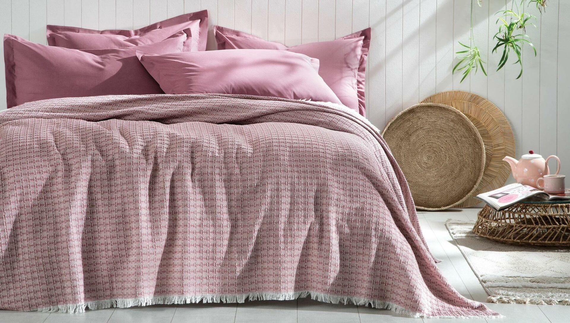 Yataş Bedding Çift Kişilik Marita Pike Takımı Gül Kurusu