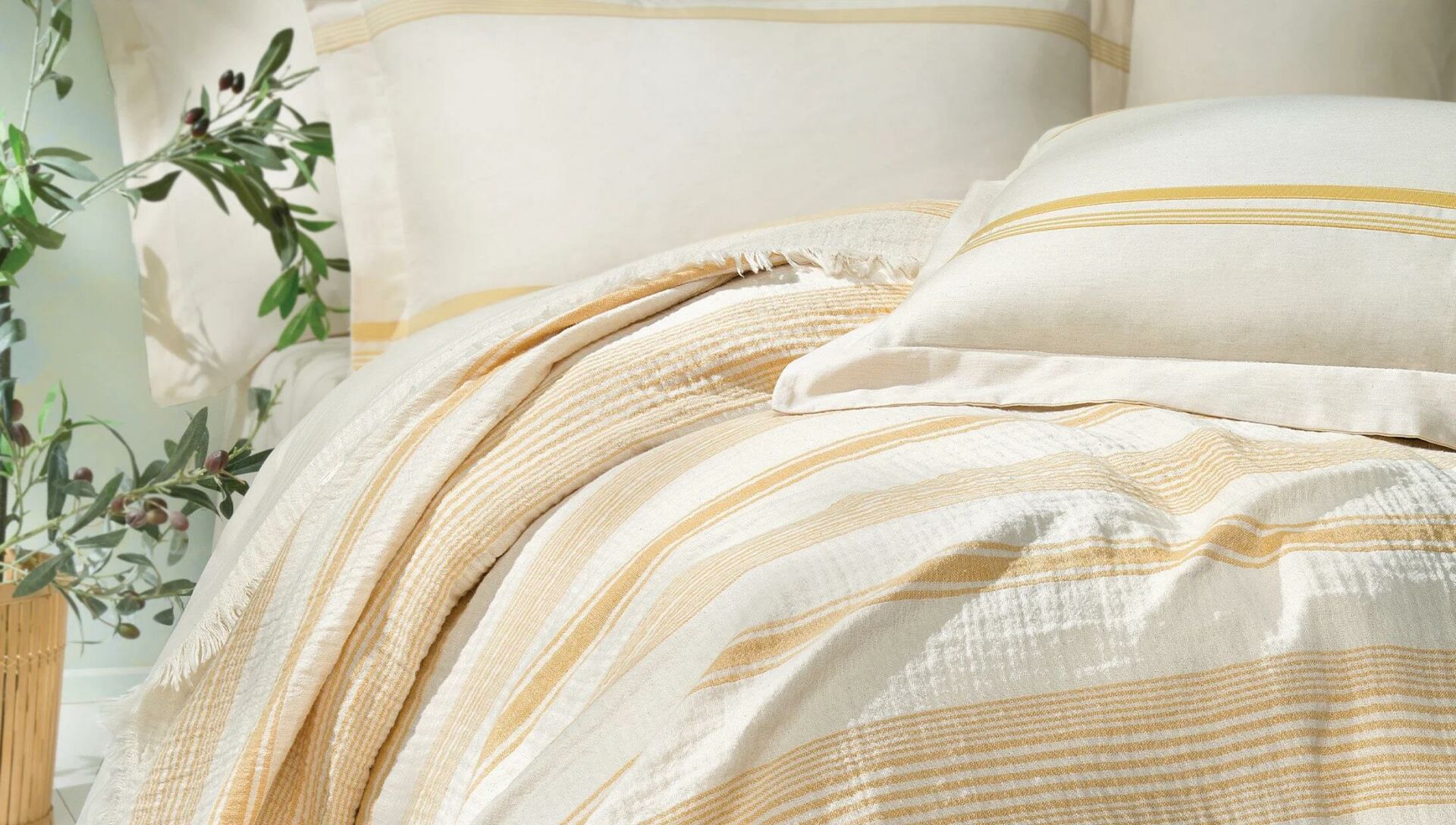 Yataş Bedding Tek Kişilik Meri Pike Takımı Hardal