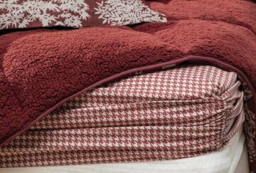 Yataş Bedding Çift Kişilik Pino Triola Set - Kırmızı