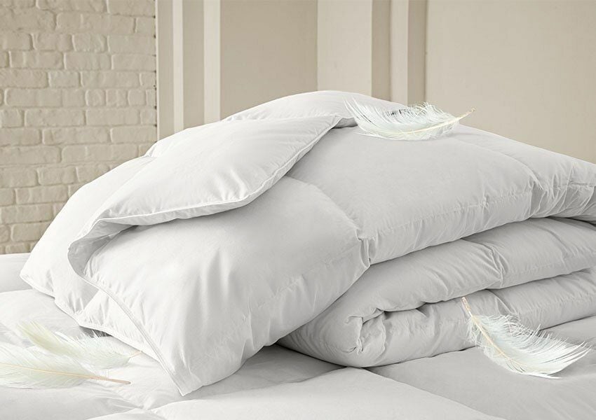 Yataş Bedding Çift Kişilik Pure Kaz Tüyü Yorgan 350 Gr (%30 Gıdık)