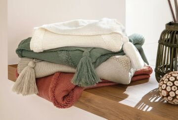 Yataş Bedding Tina Akrilik Koltuk Şalı - Bej