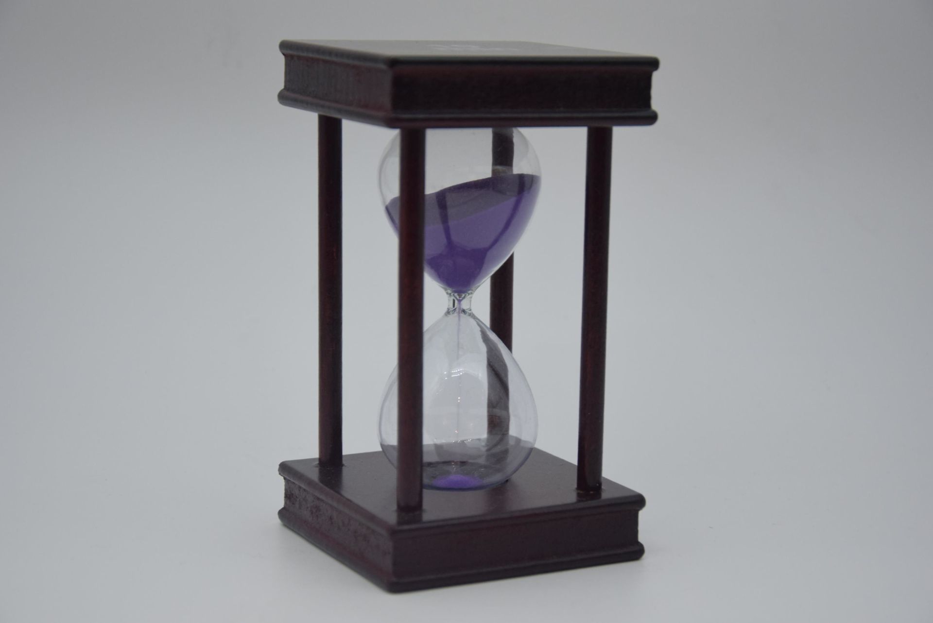 Biev Kare Kum Saati 5dk.11cm