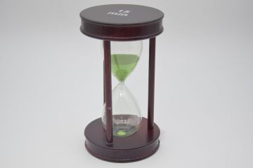 Biev Yuvarlak kum Saati 15dk.17cm