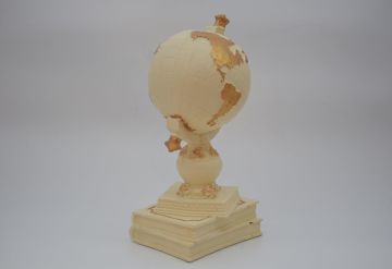 Biev Kitaplı Dünya Biblo Beyaz 28 cm