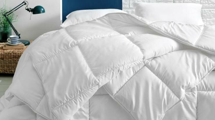 Yataş Bedding Çift Kişilik Lucy Yorgan 250 gr/m2 (195x215)