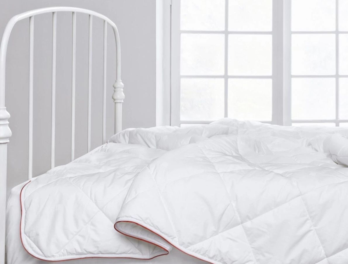 Yataş Bedding Çift Kişilik XL Dacron 95 Yorgan 200 Gr. (235x215)