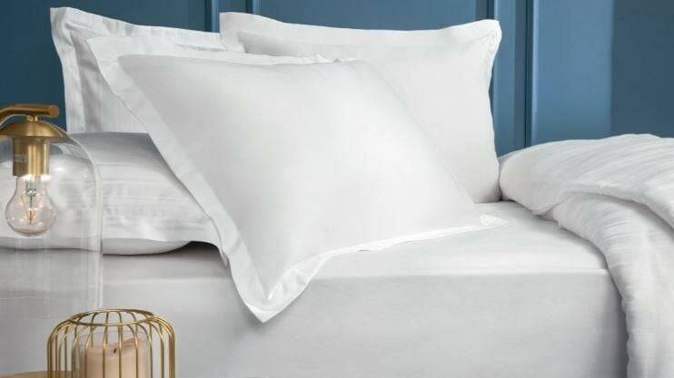 Yataş Bedding 50x70 Volanlı Maisy Bambu Saten Yastık Kılıfı 2'li - Beyaz