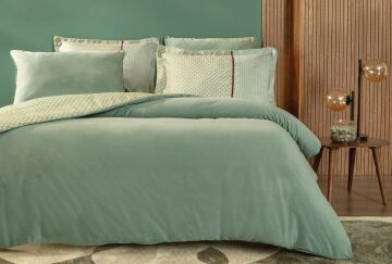 Yataş Bedding Çift Kişilik XL Rowena Kadife Saten Nevresim Takımı - Adaçayı