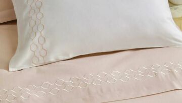 Yataş Bedding Çift Kişilik Urban Saten Nevresim Takımı - Pudra