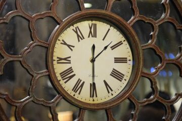 Biev Aynalı Duvar Saati ZNG023