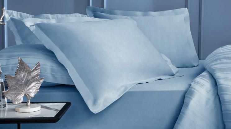 Yataş Bedding 200x200x36 Çift Kişilik XL Maisy Bambu Saten Lastikli Çarşaf - İndigo