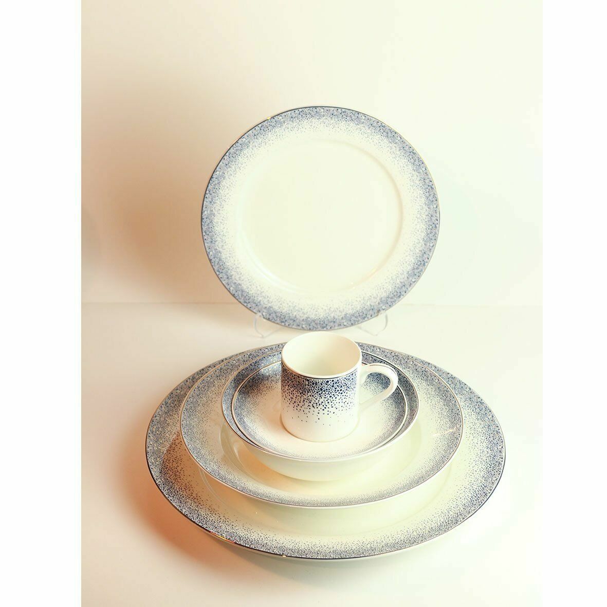 Biev 24 Parça Porselen Yemek Takımı + 6 Kişilik Kahve Fincan Takımı