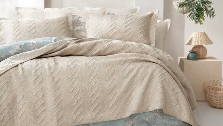 Yataş Bedding Çift Kişilik Curly Yatak Örtüsü Seti - Bej