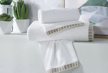 YataşBedding Lava Bej Şeritli El Havlusu Beyaz