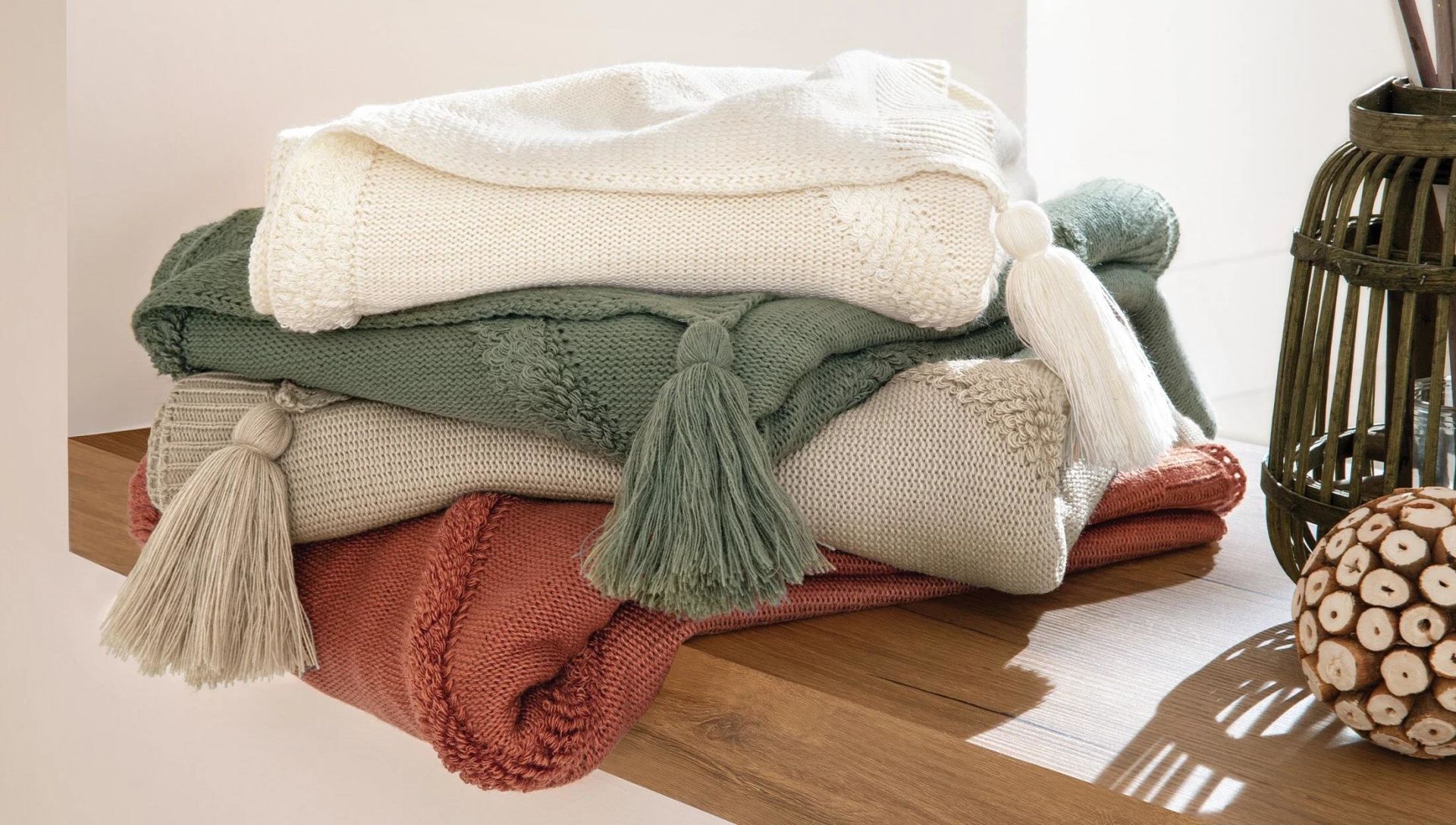 Yataş Bedding Tına Akrilik Koltuk Şalı Haki