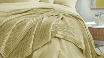 Yataş Bedding Andressa Koltuk Şalı - Yağ Yeşili