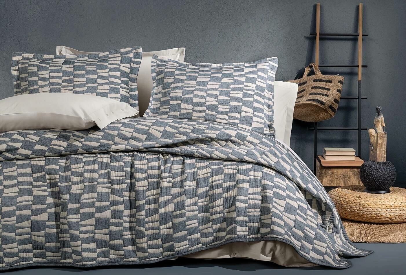 Yataş Bedding Tolina Yatak Örtüsü Seti İndigo