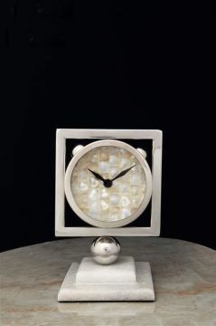 Biev Mermer Standlı Gümüş Masa Saati