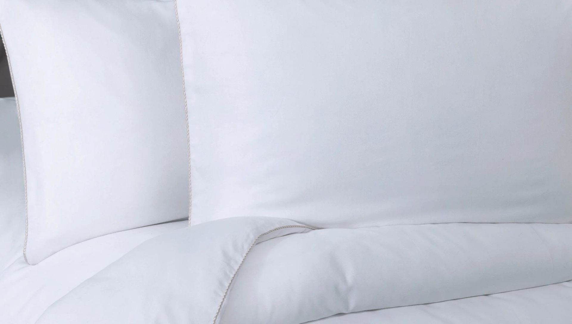 Yataş Bedding Çift Kişilik Aina Krep Seritli Nevresim Takımı Bej