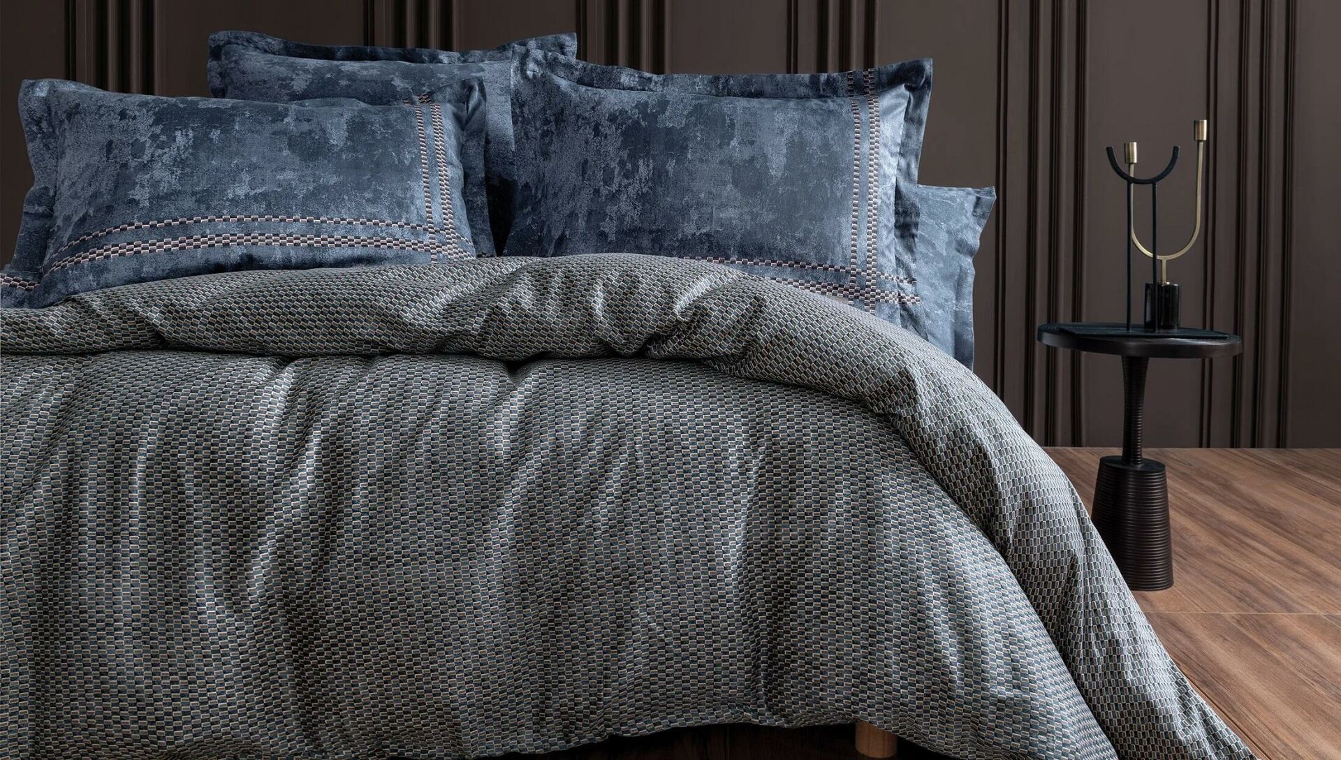Yataş Bedding Çift Kişilik XL Fayel Saten Nevresim Takımı Kahverengi