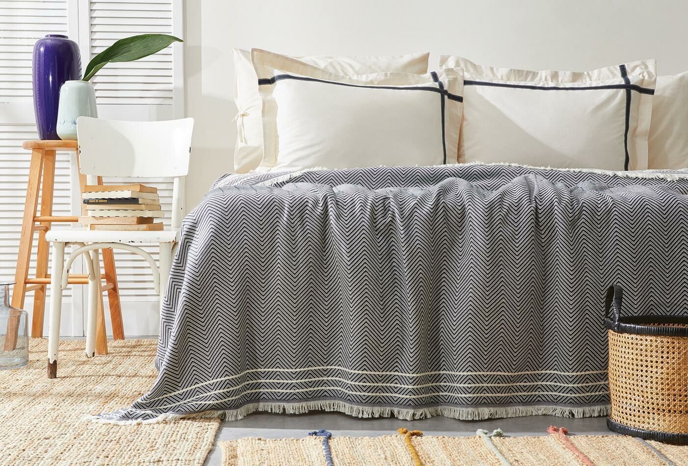 Yataş Bedding Çift Kişilik Colin Pike Takımı - Lacivert