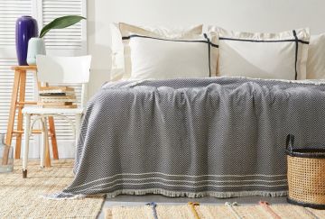 Yataş Bedding Çift Kişilik Colin Pike Takımı - Lacivert