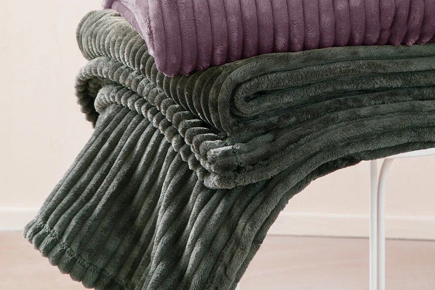 Yataş Bedding Holly Wellsoft TV Battaniyesi - Haki