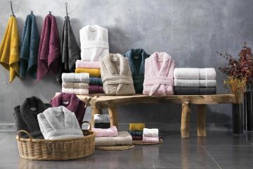 Yataş Bedding Essentials Bornoz - Fuşya (L)