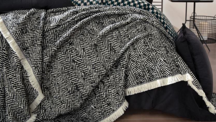 Yataş Bronte Koltuk Şalı - Siyah