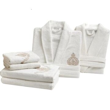 Yataş Bedding Sofia Gold Nakışlı Aile Bornoz Seti