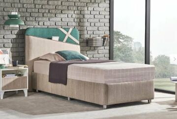 Yataş Bedding Lupo Başlık 120 lik- 21601 Bej (Alt) - 21607 Koyu Yeşil (Üst) - 21605 Kırmızı(Biye)