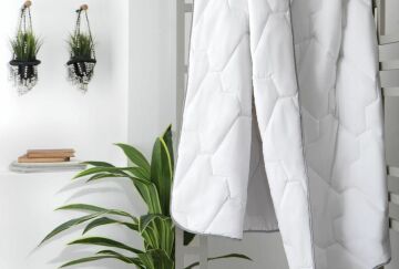 Yataş Bedding Çift Kişilik Tesla Yorgan 200 gr/m2 (195x215)